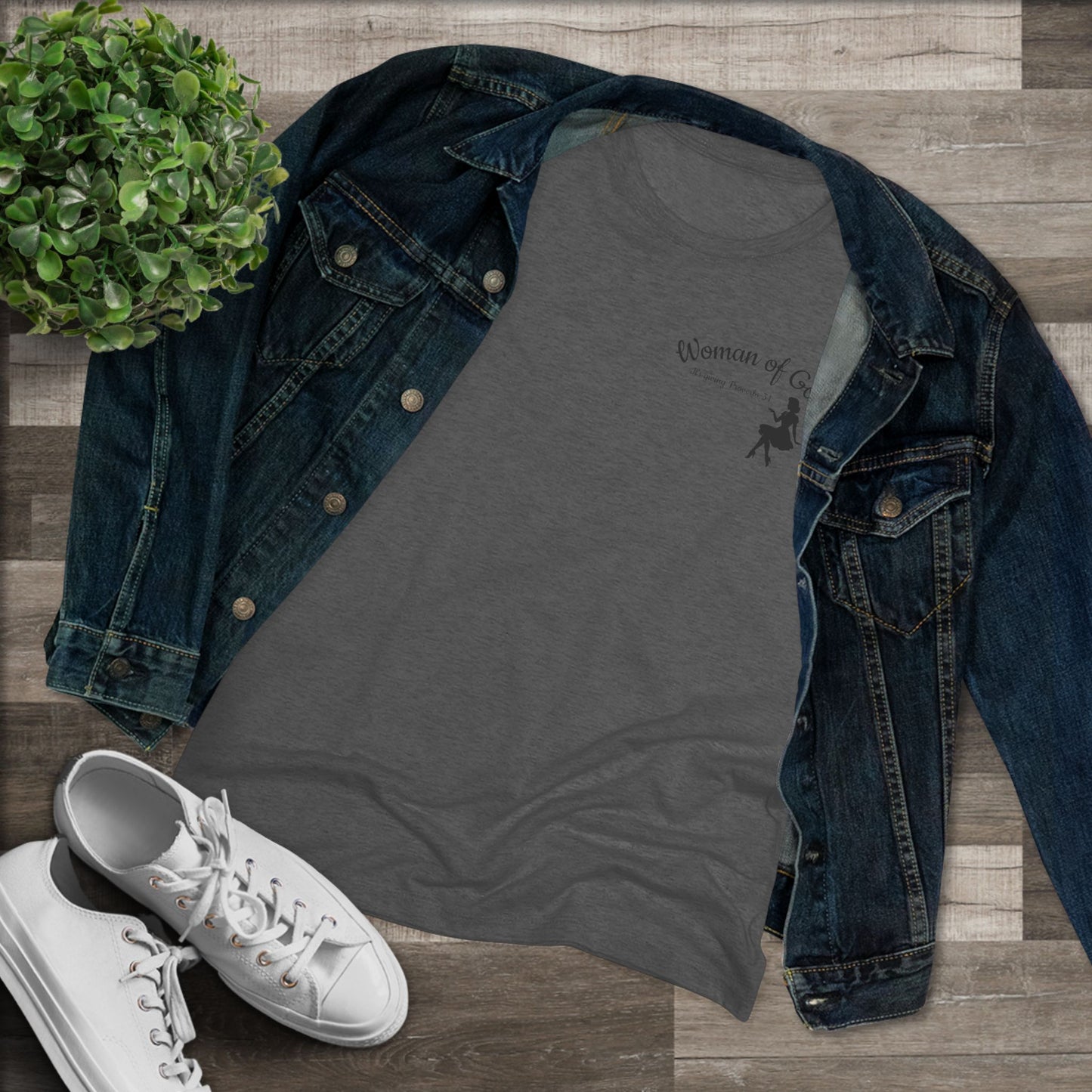 Woman of Grace tee | silhouette script design