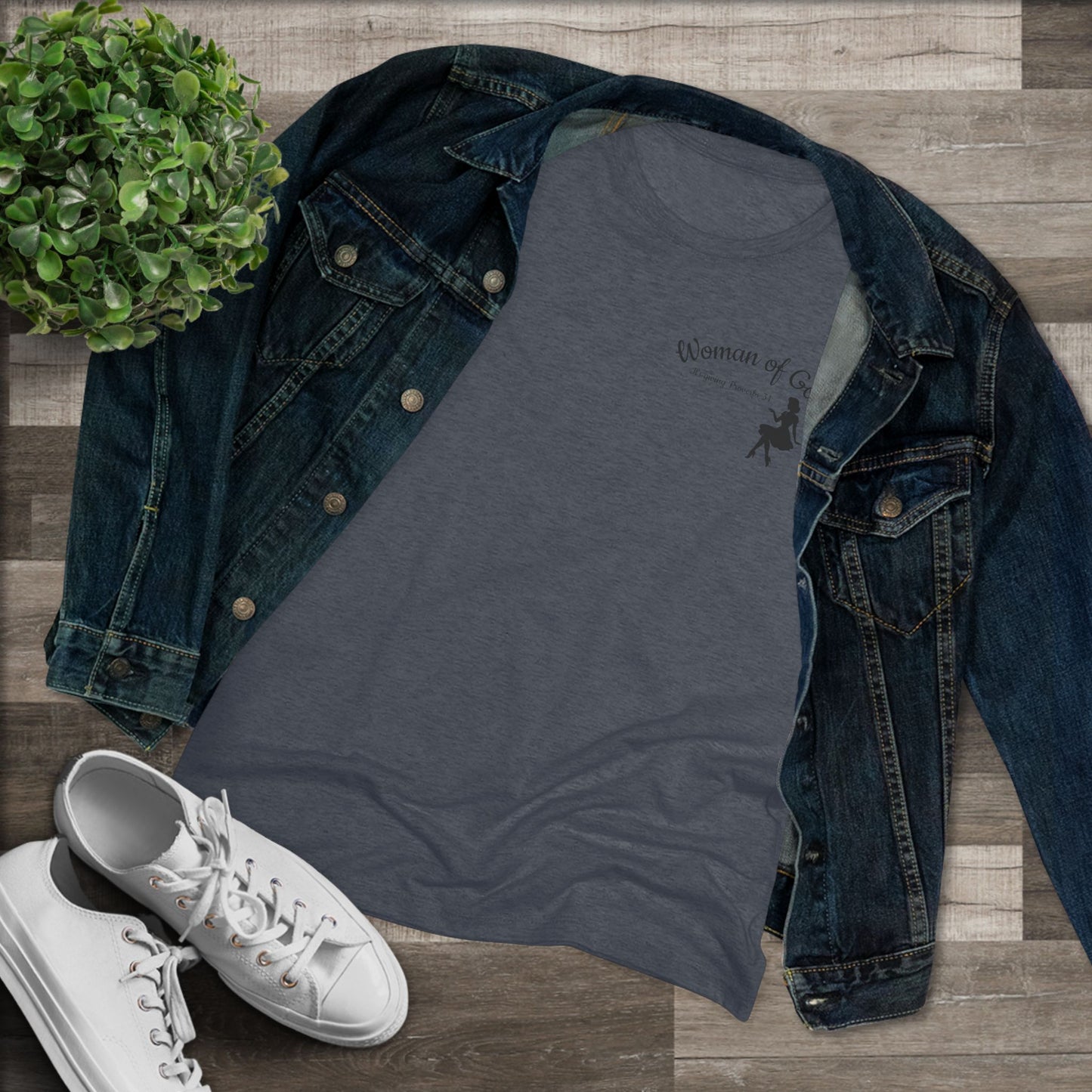 Woman of Grace tee | silhouette script design
